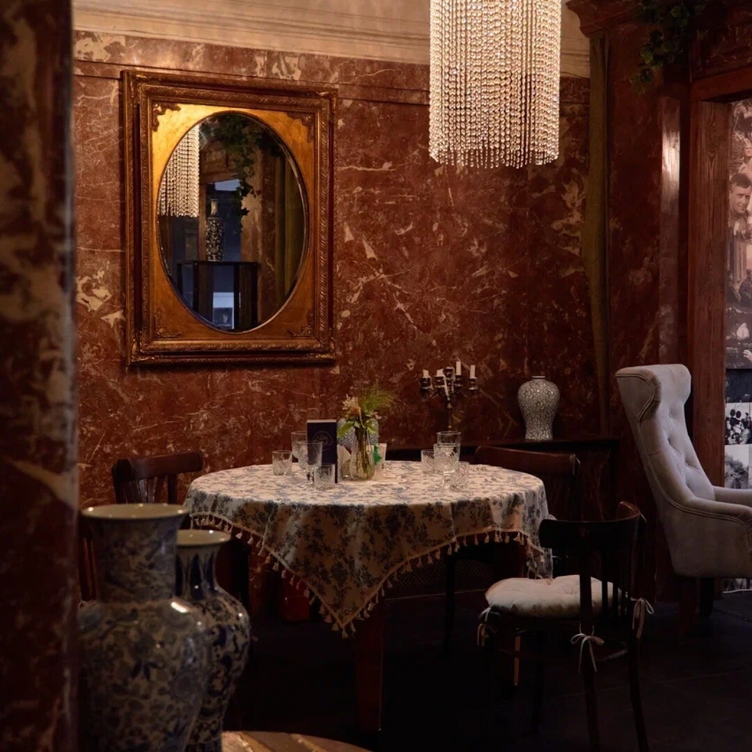 Интерьер ресторана «Лендок»