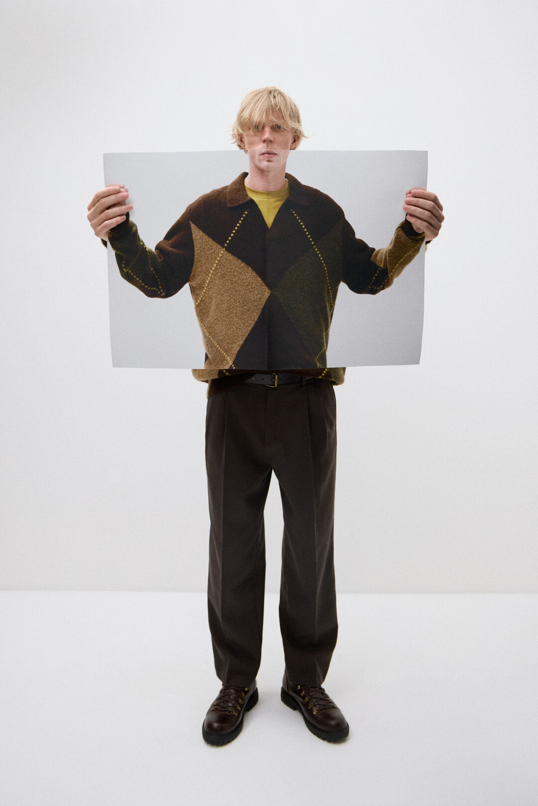 Свитер Lime, 14 999 руб.