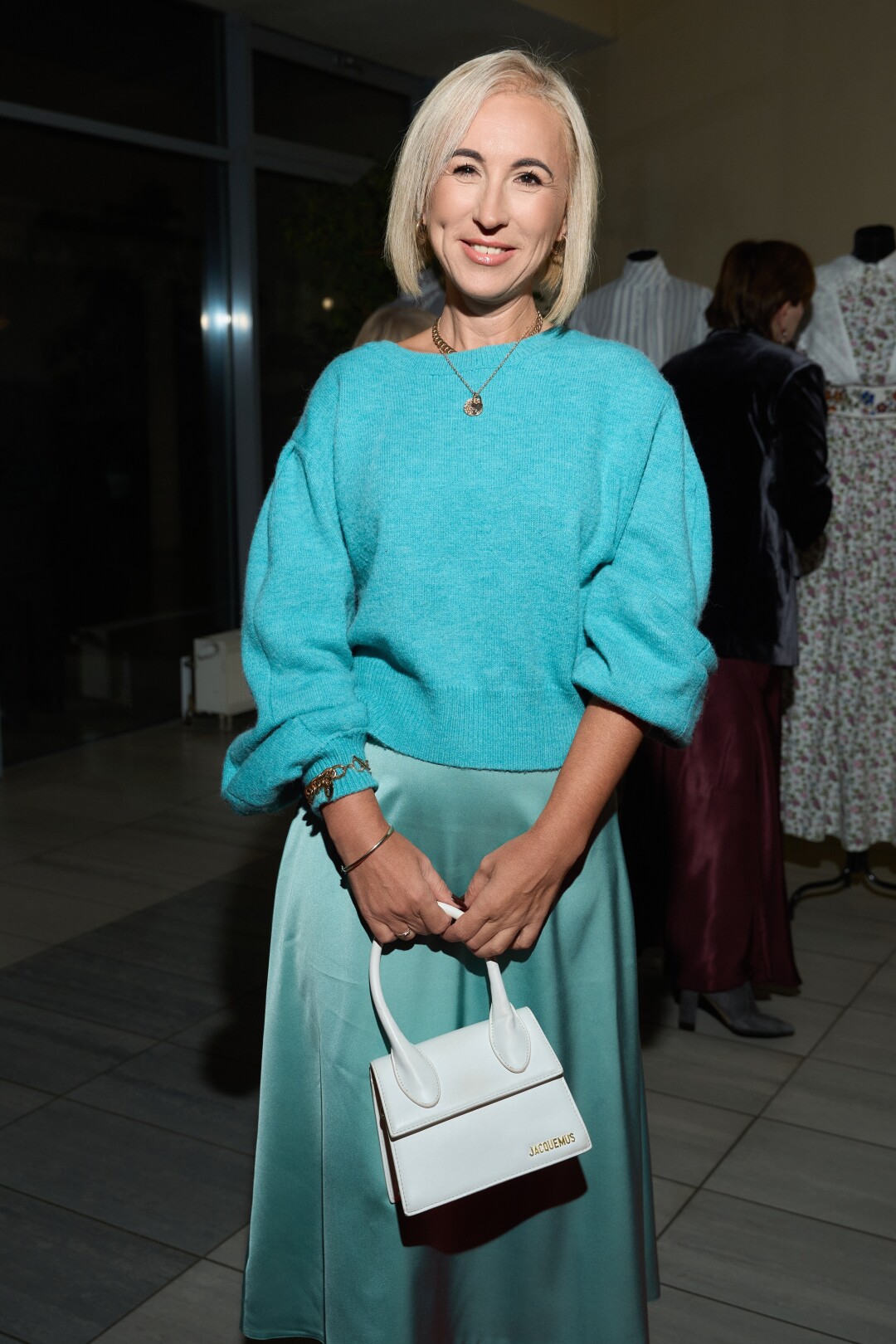 Сексуалды қайырлы түн Санкт-Петербургтегі қымбат жезөкшелер «Автово» метро станциясының маңында