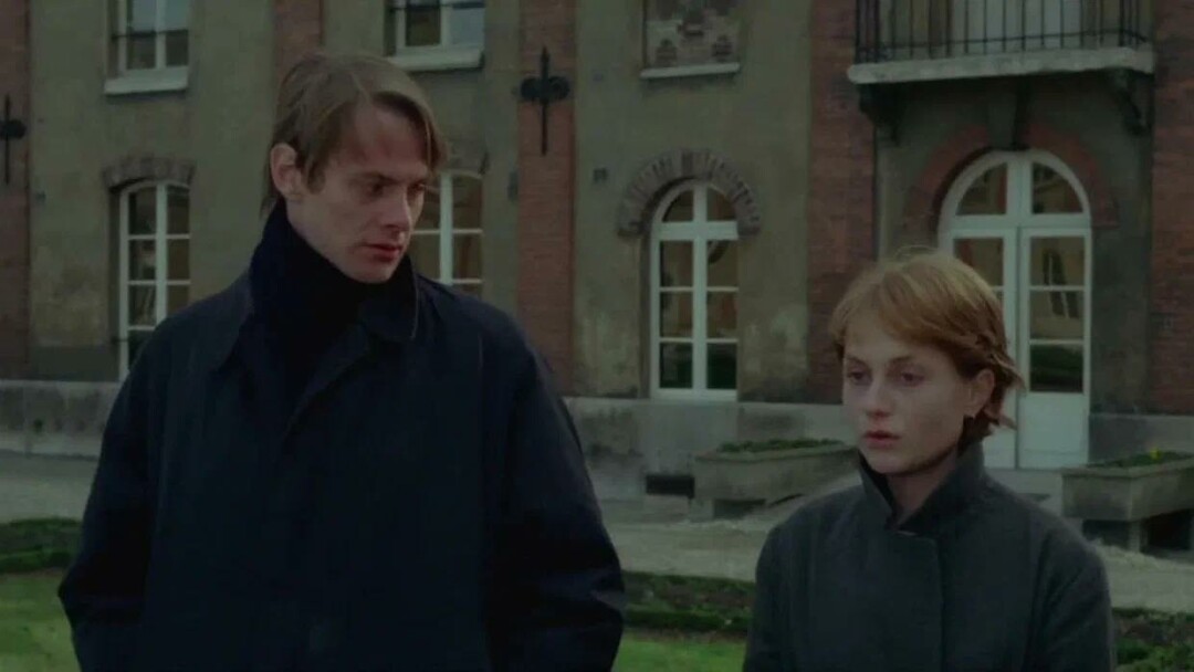 "Кружевница"