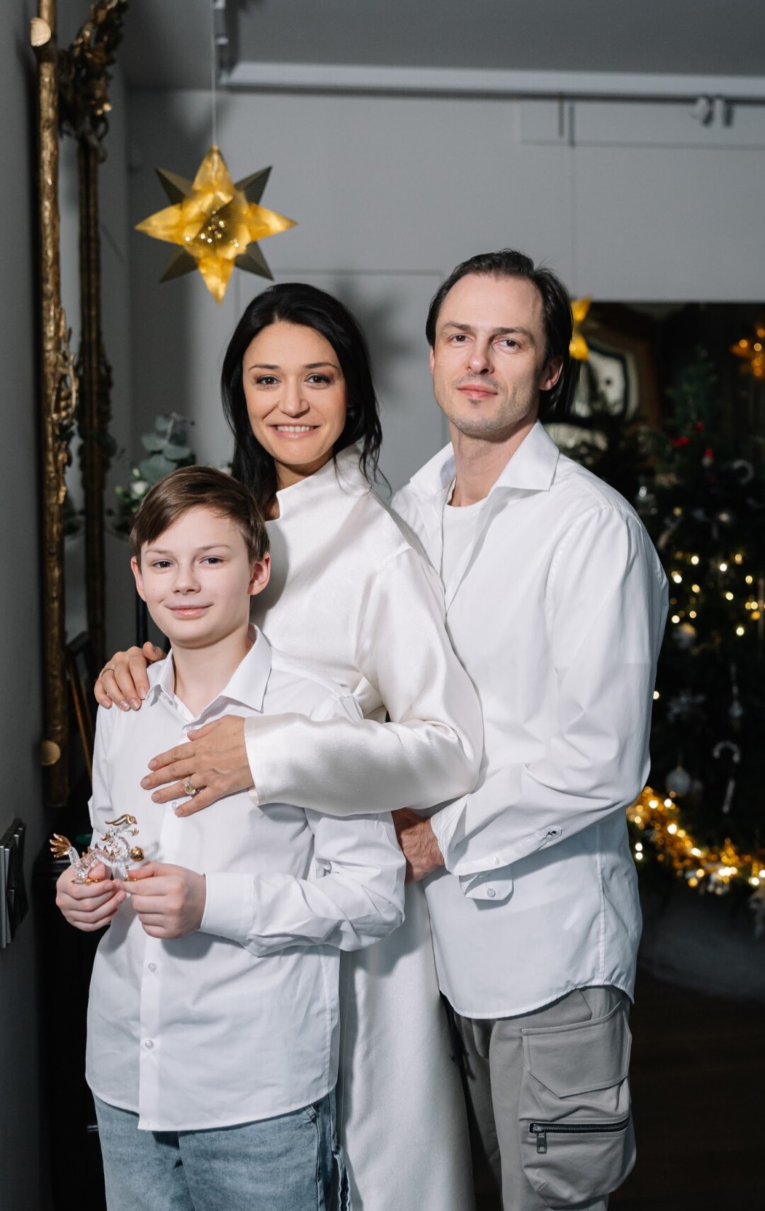 Мария и Павел Ивановы с сыном