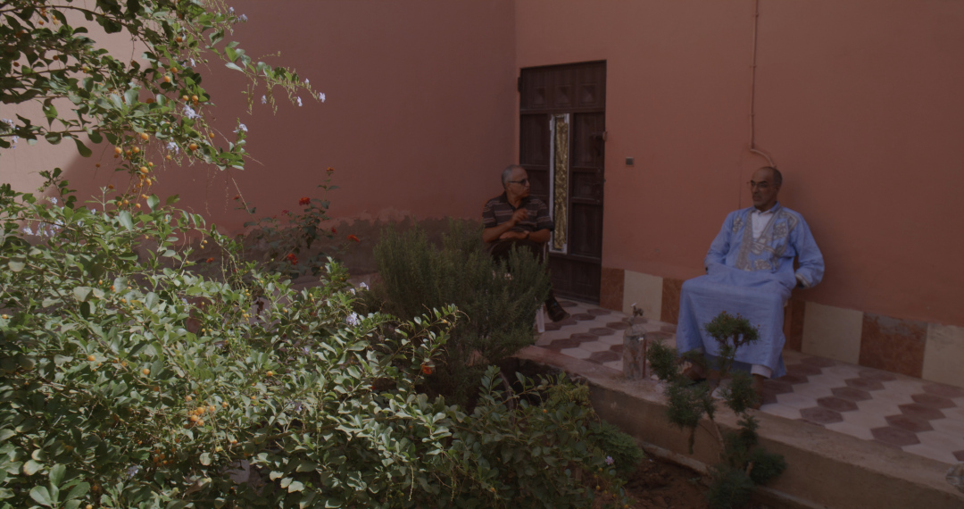 "Мора все еще тут"