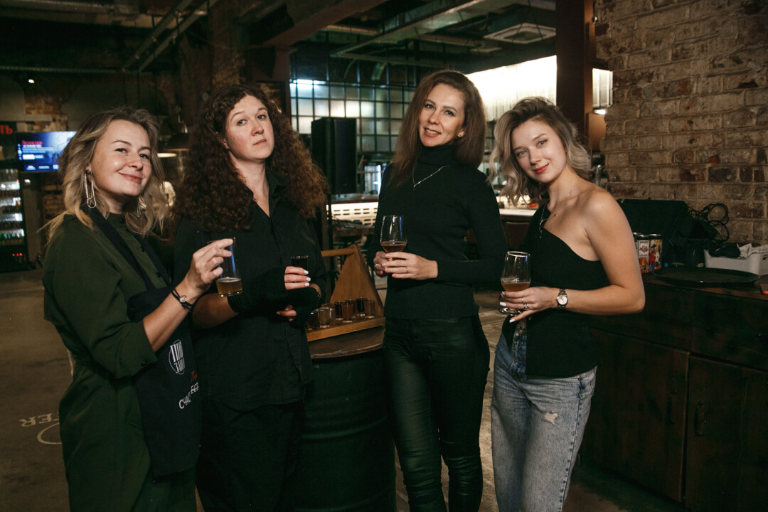 Катерина Смирнова, Наталья Кострова, Светлана Кузьмина, Светлана Строителева