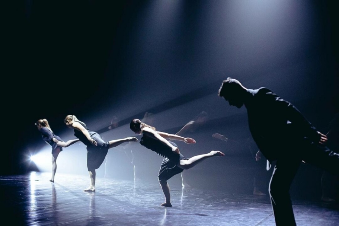 Балет Welcome to the Hotel California