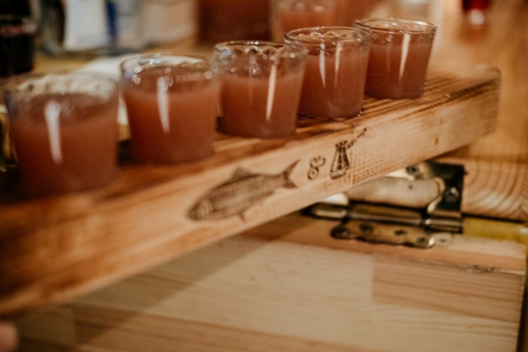 «Селедка и кофе»