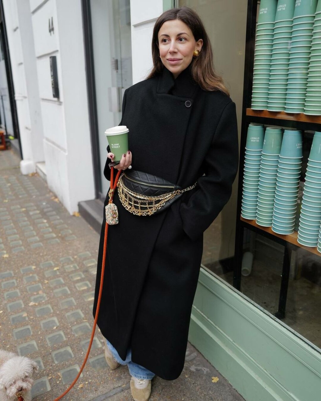 Виктория Молдавская в пальто 2.0 Choux