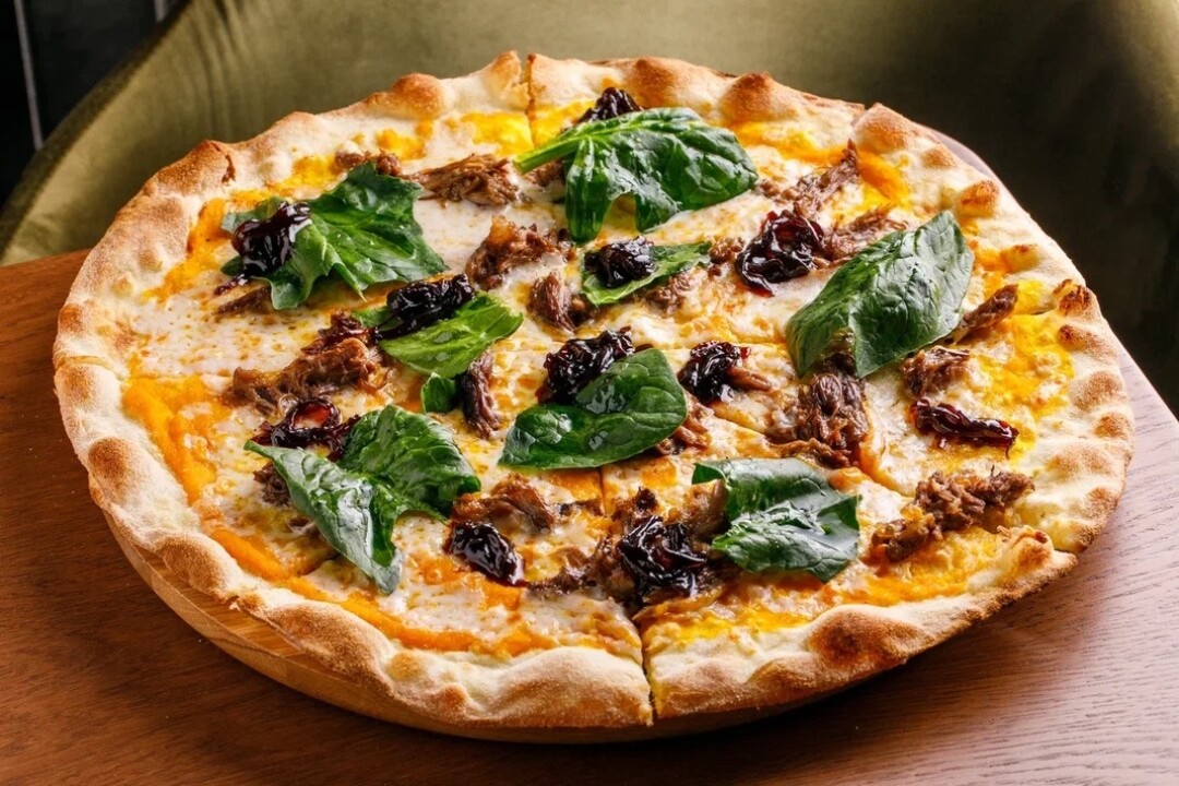 Пицца с тыквой и бычьими хвостами