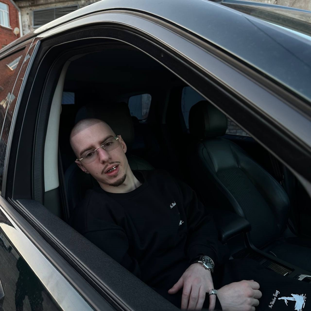 FRIENDLY THUG 52 NGG