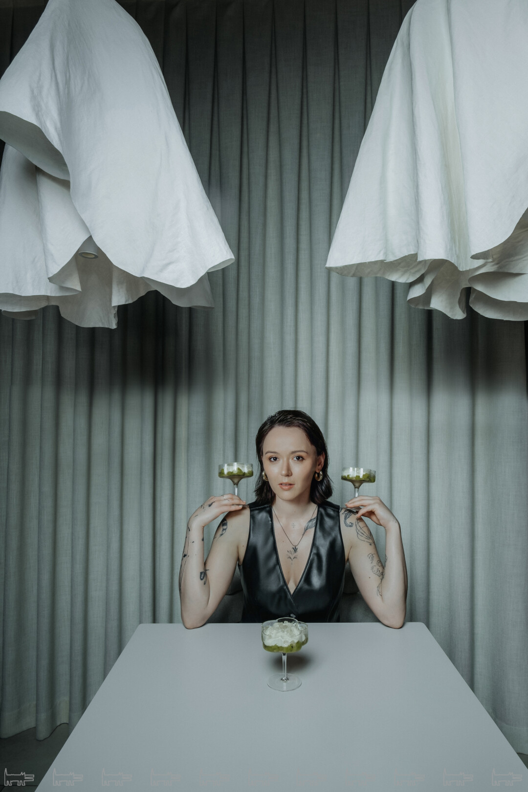 На Ксении Соловьевой: жилет ONLY ME