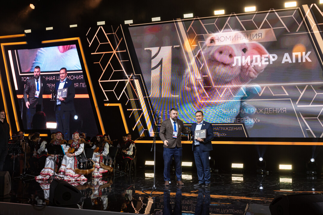 Фавзят Ханнанов, Ринат Зайнуллин ООО «Таврос», победитель в номинации «Лидер АПК»