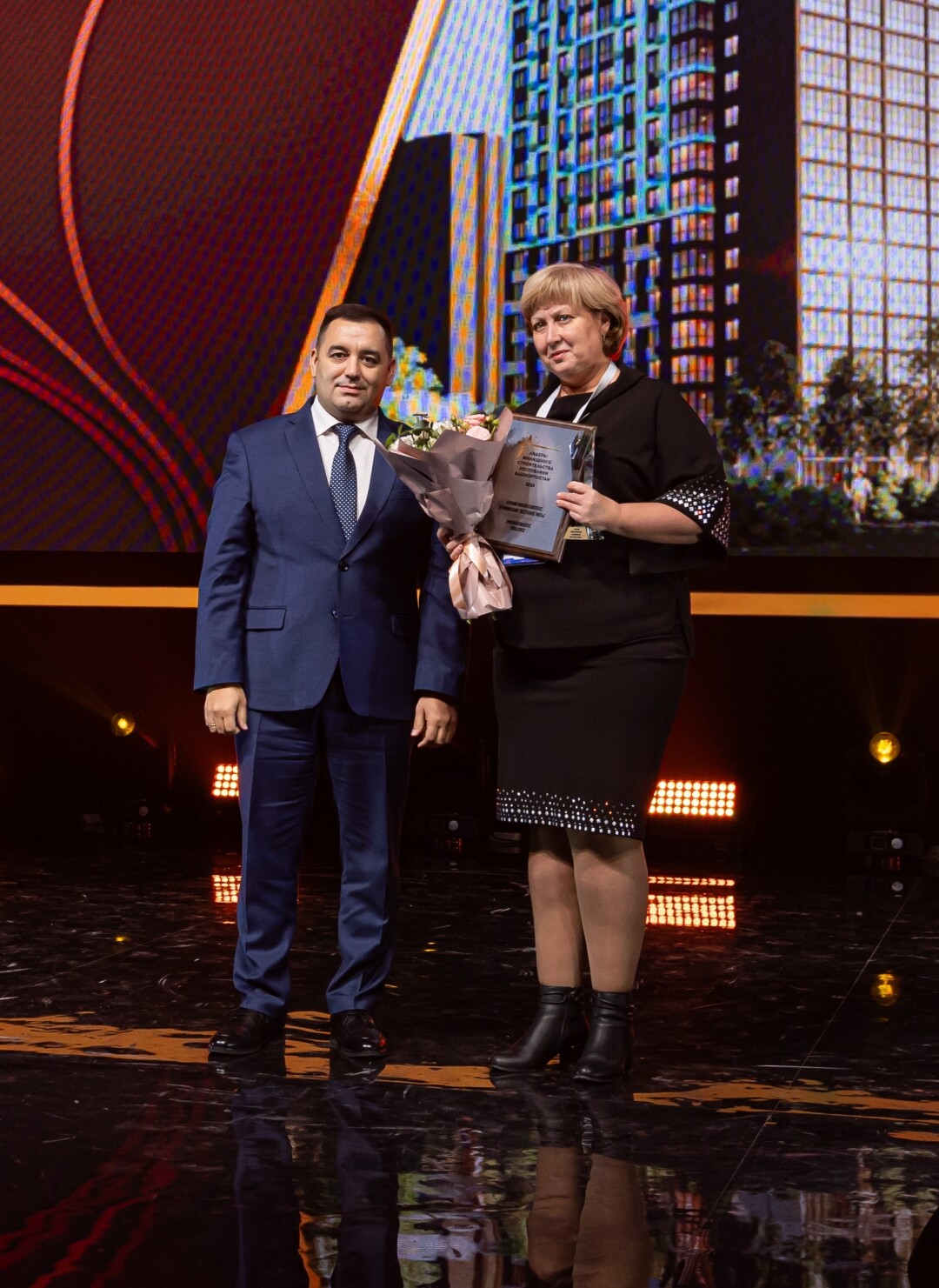 Рустем Газизов, Ольга Вагнер Победитель в номинации «Лучший жилой комплекс «Доступное жилье» — Жилой комплекс «Новалэнд», Акционерное общество