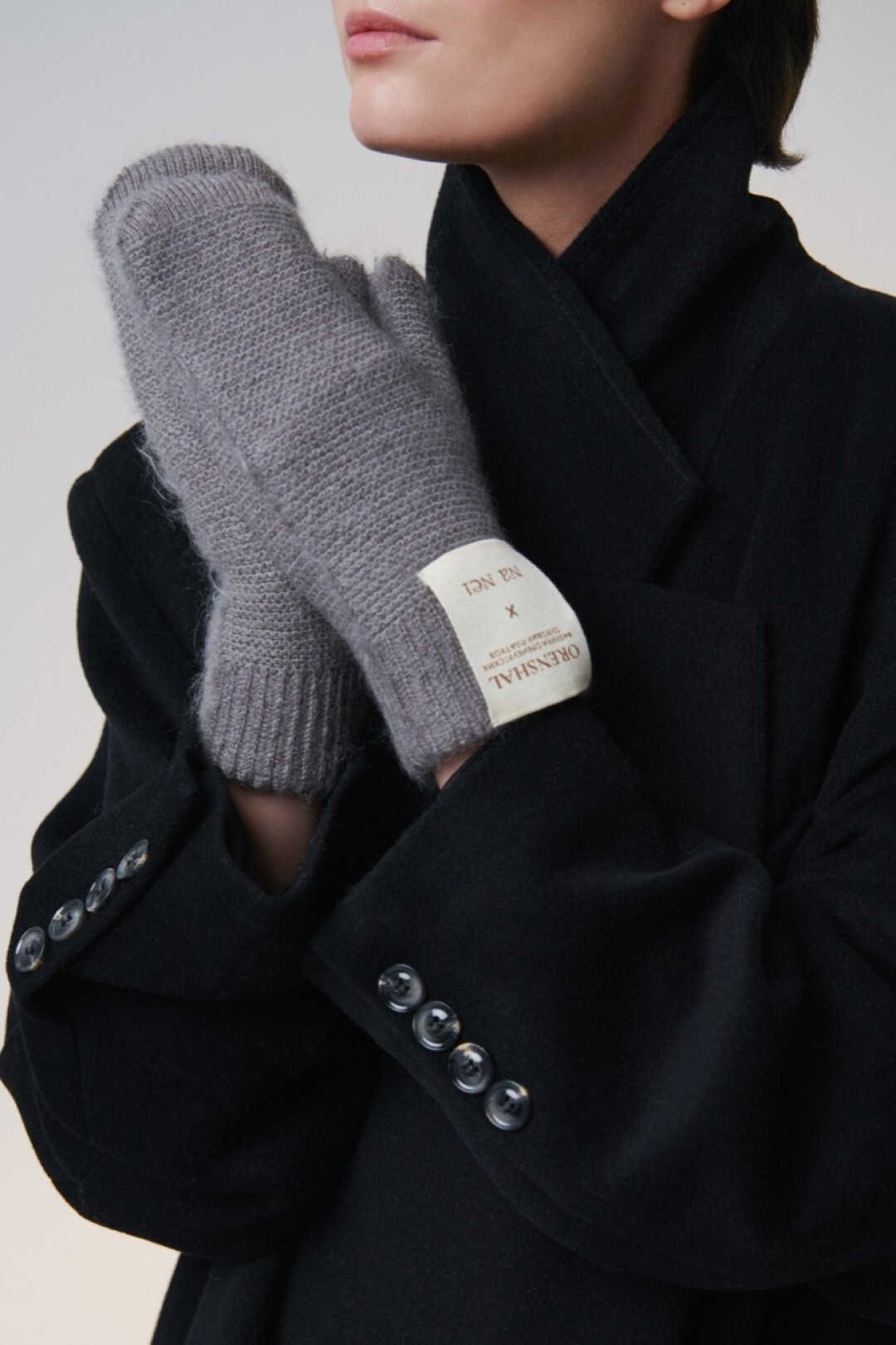 Варежки Na Nei x Orenshal, 4 800 руб.