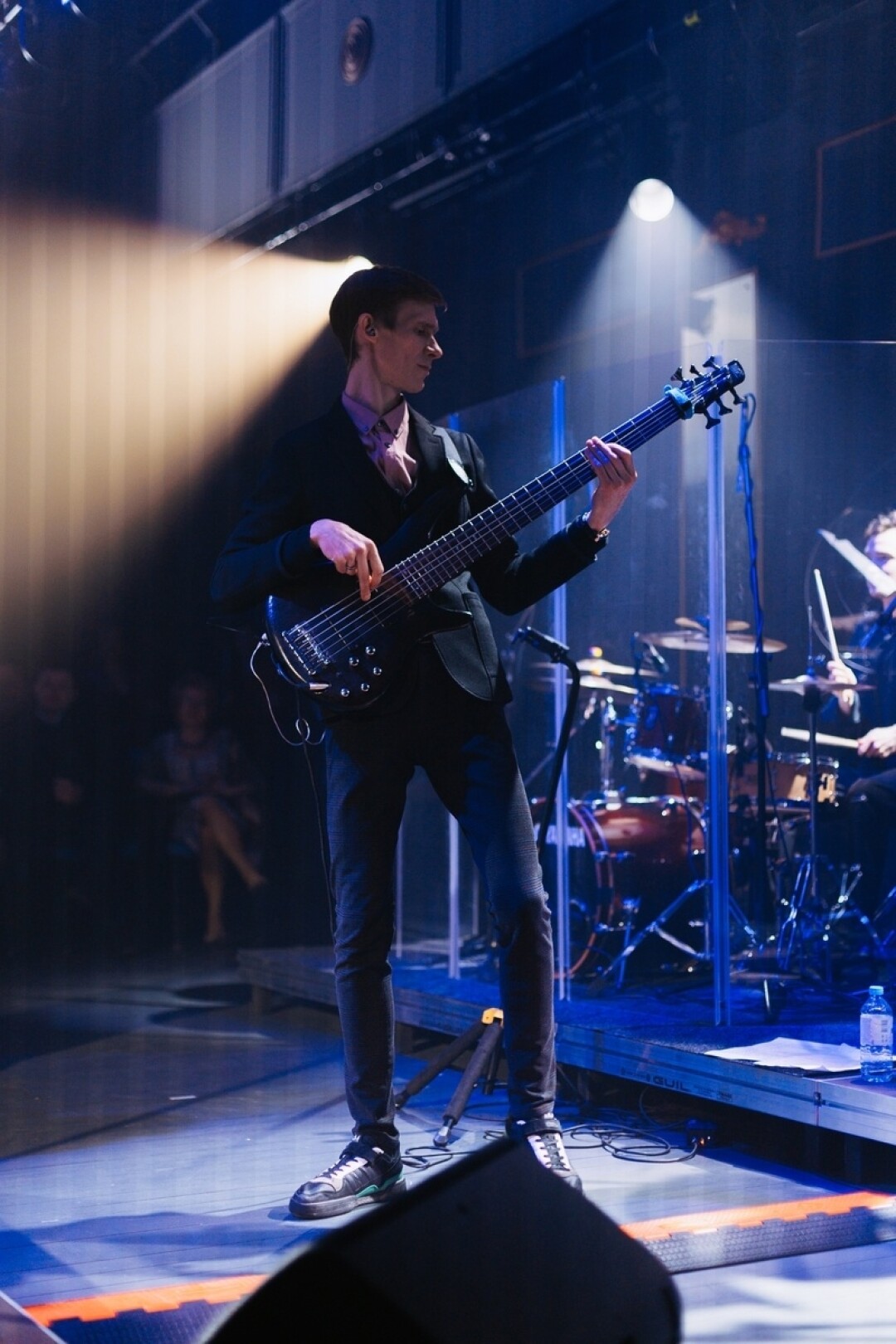 Егор Савостин (бас-гитара)