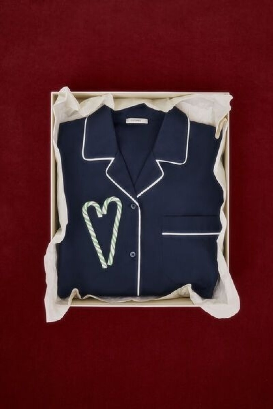 Пижама 12Storeez, 25 000 руб.