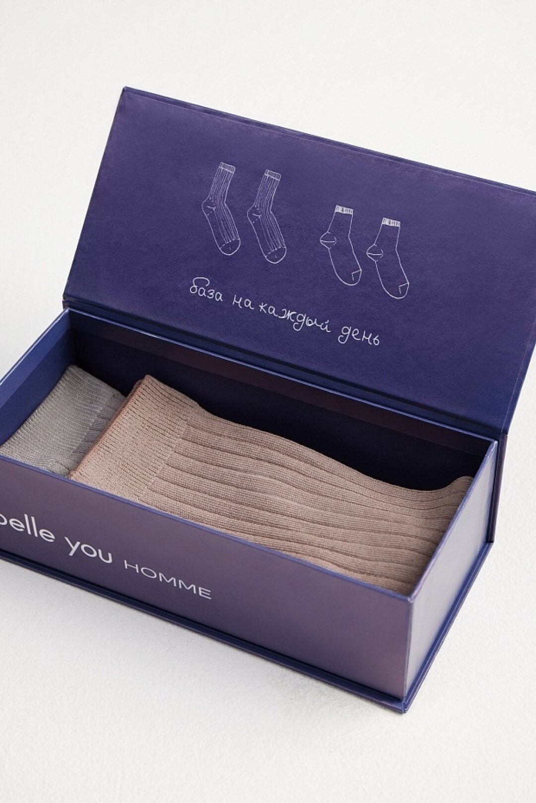 Носки Belle you, 1 799 руб.