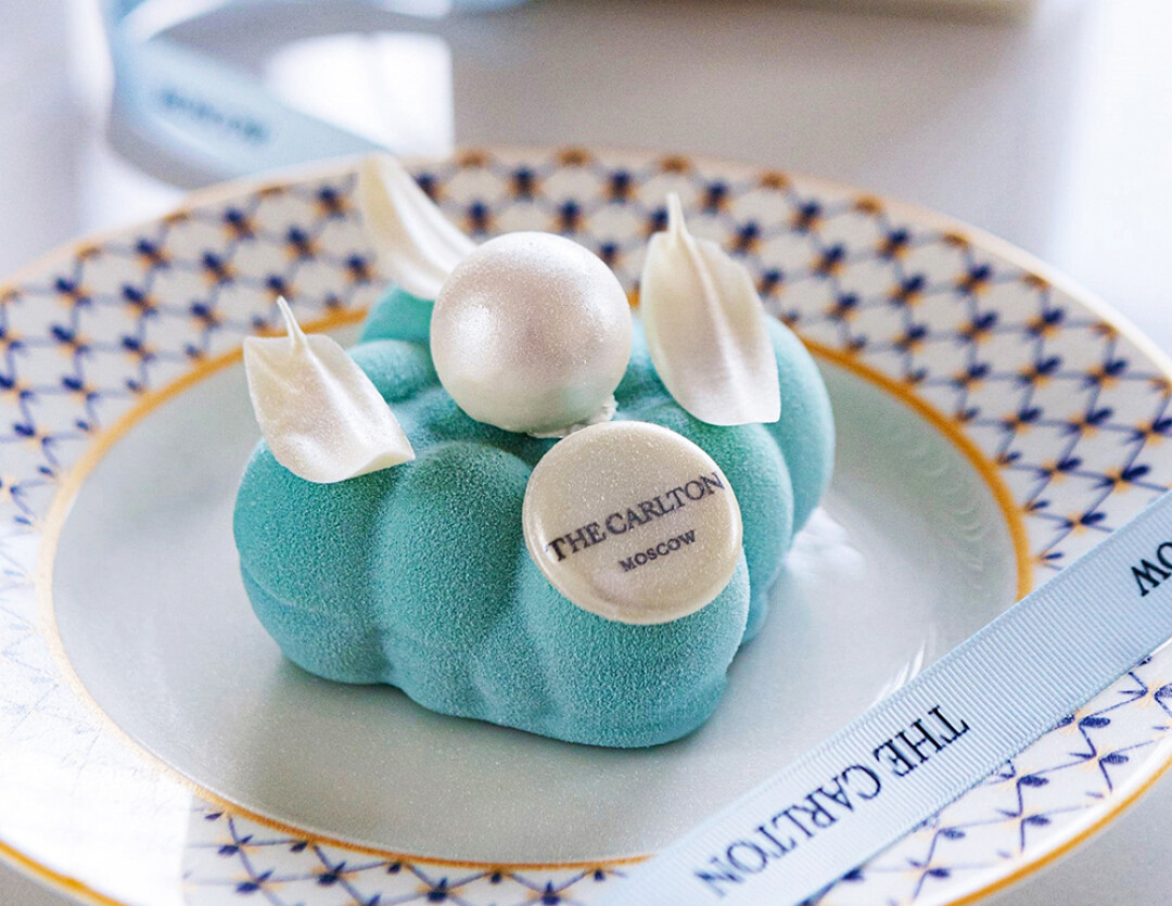 Фирменный десерт The Carlton Cake от шеф-кондитера Анны Федяй