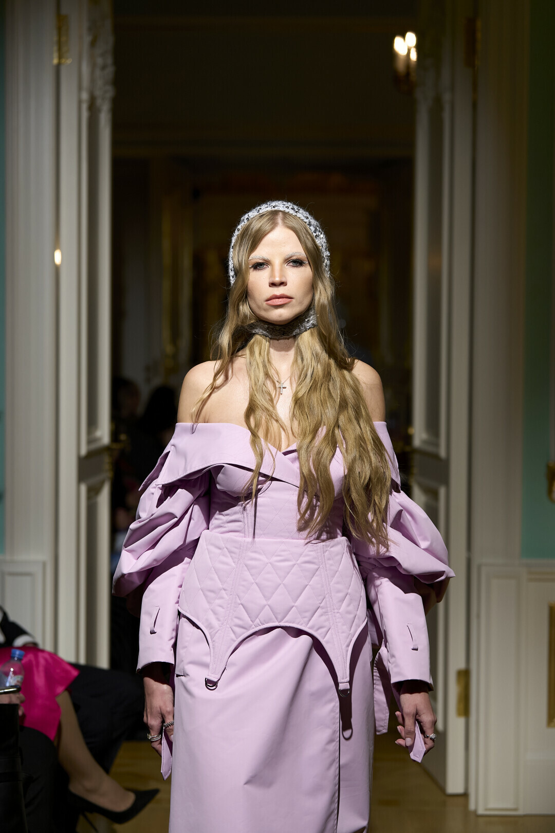 Виктория Портфолио в образе BITTE RUHE от финалистки 2023 года Ксении Кудряшовой