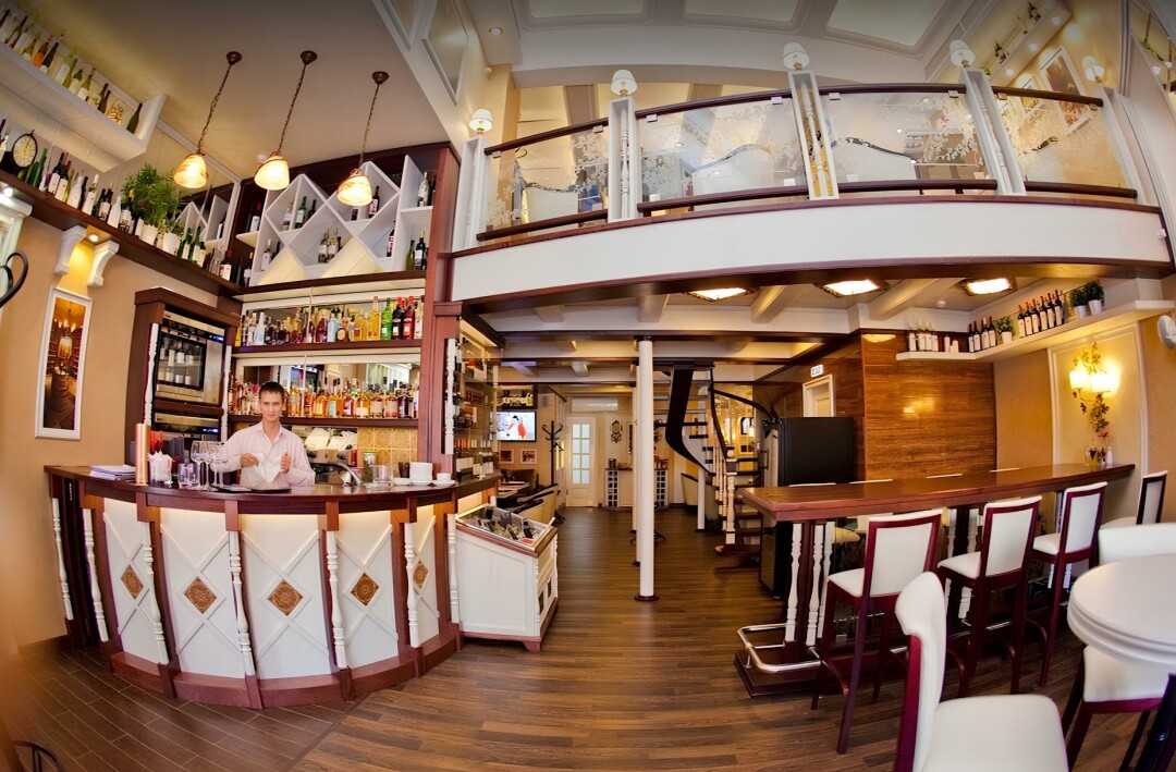 «Вино и сыр»