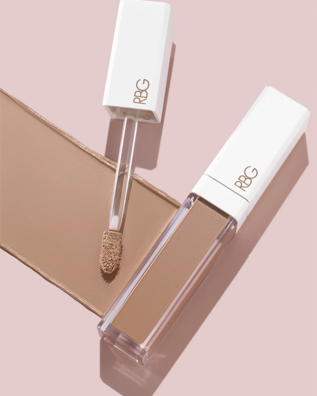 Кремовые тени RGB, 1 100 руб.