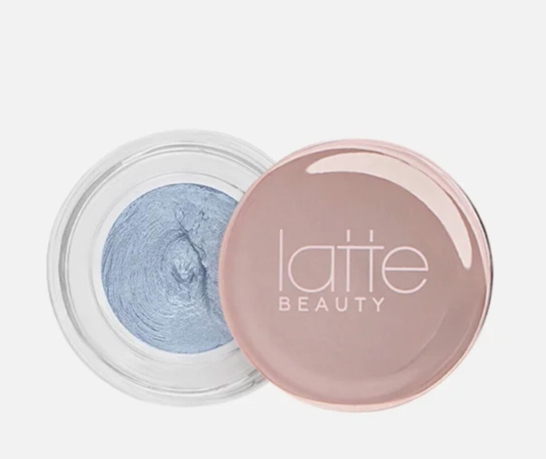 Тени для век Latte Beauty, Золотое Яблоко, 2 100 руб.