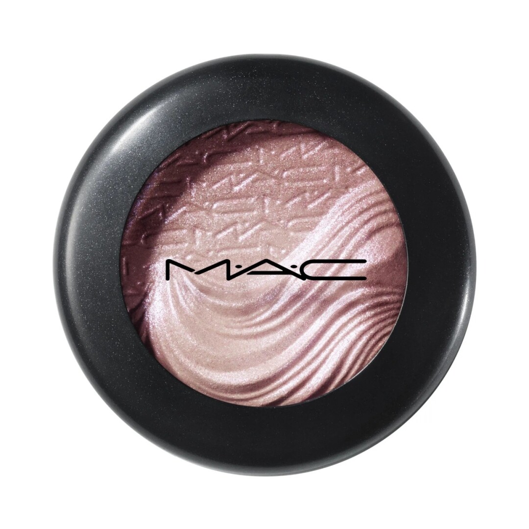 Тени для век MAC, Иль де Ботэ, 2 990 руб.