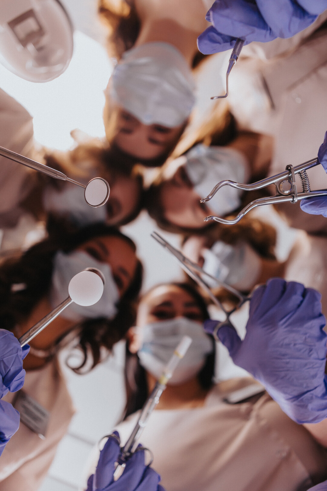 Каждый врач в команде имеет за плечами большой опыт