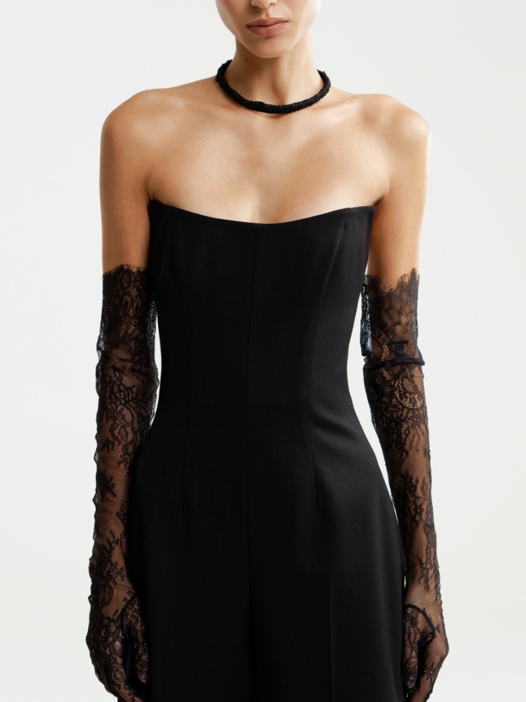 Перчатки Namelazz, 9 900 руб.