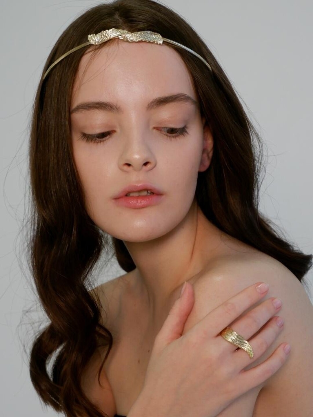 Диадема Caviar Jewellery, 12 300 руб.