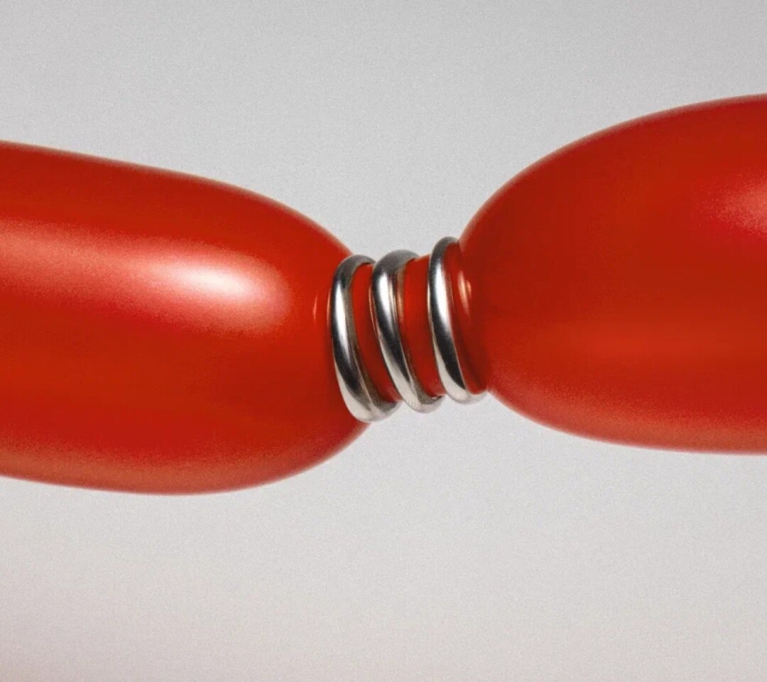 Кольцо Nude, 435 000 руб.