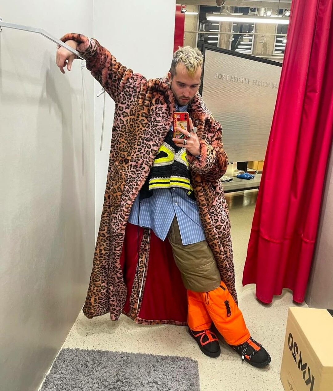 Стилист Китти