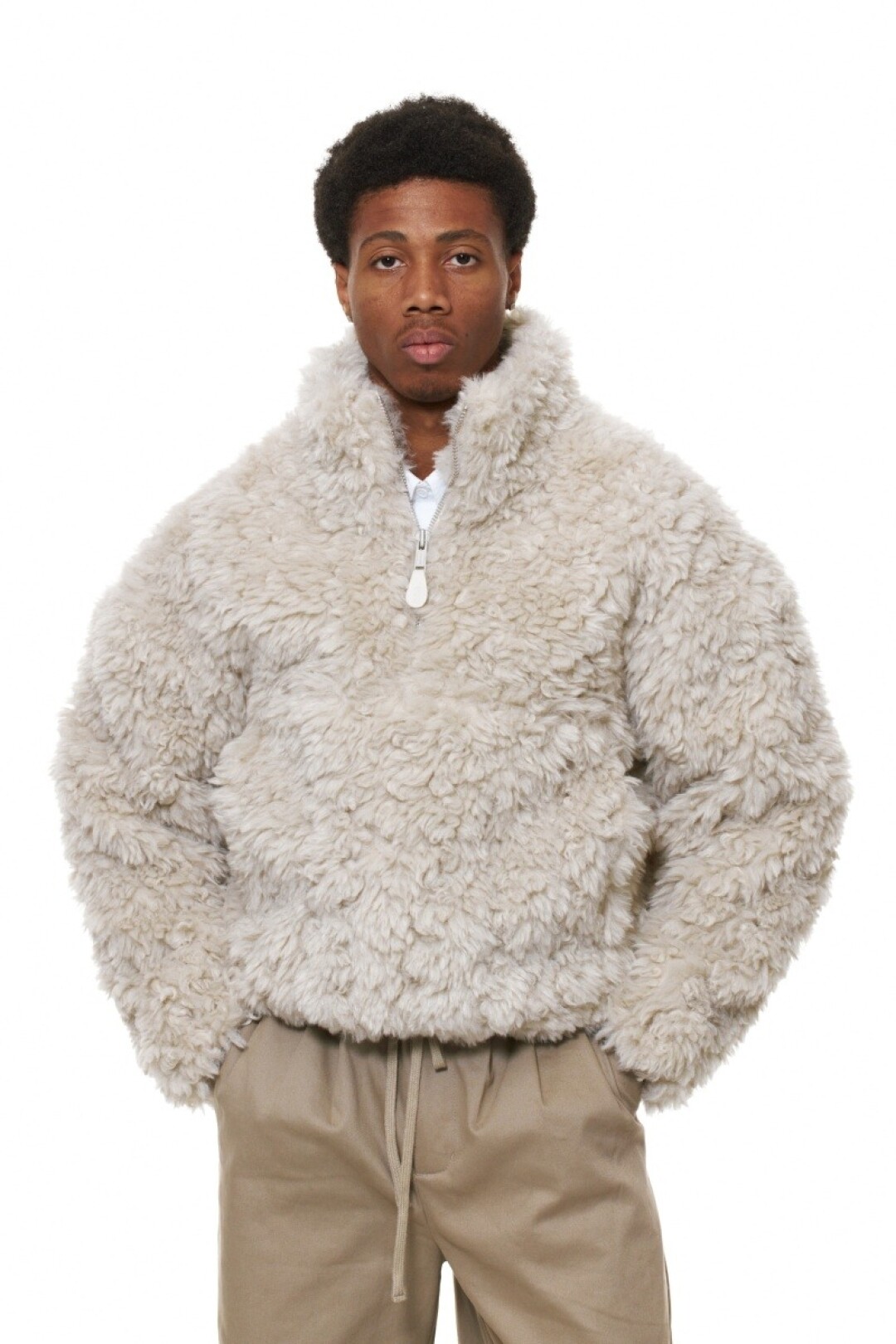 Entire Studios, KM20, 46 800 руб.