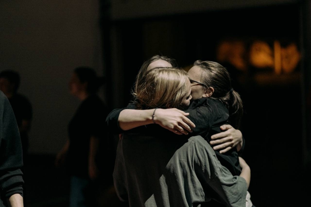 Спектакль «А как надо жить-то?»