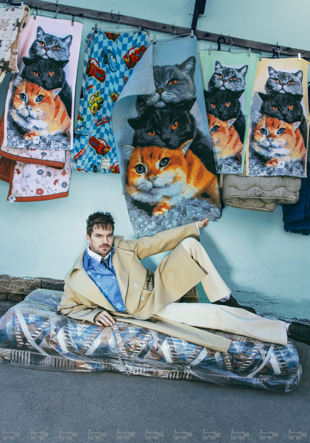 На Никите: рубашка WHO I AM, рубашка WALK OF SHAME, галстук «КАШЕМИР И ШЕЛК», брюки USHATAVA, тренч HOUSE OF LEO, ботинки GEOX