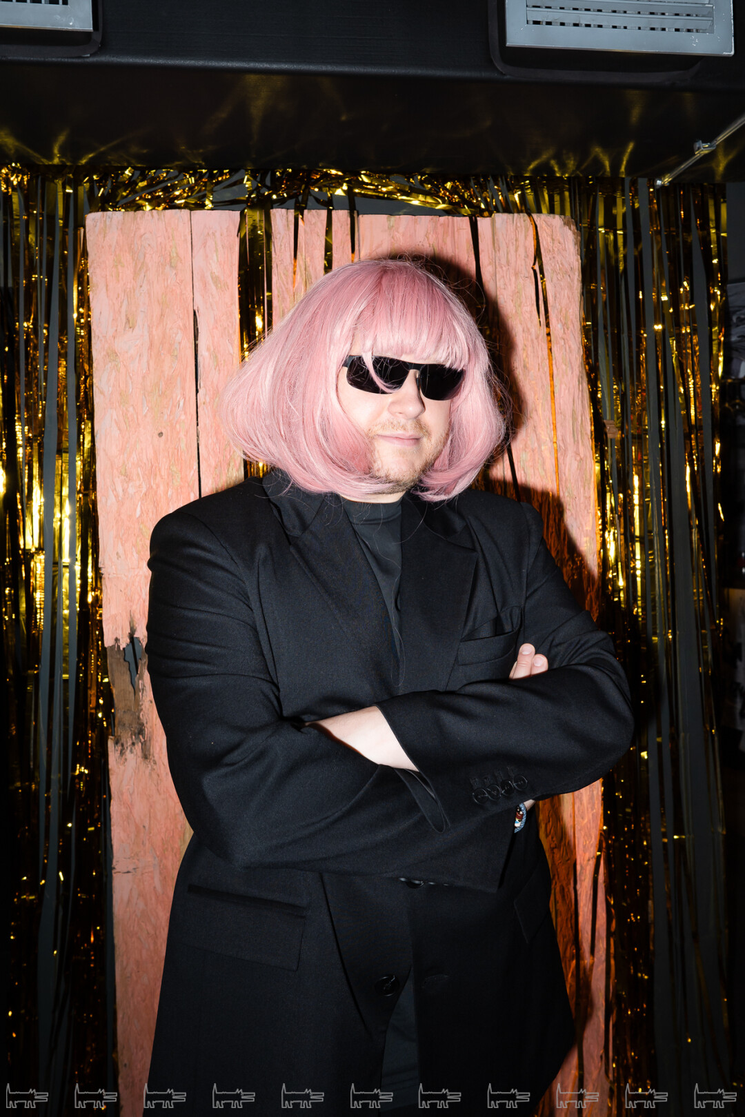 На Николае: art-piece очки, украденные в салоне Porsche в Цюрихе