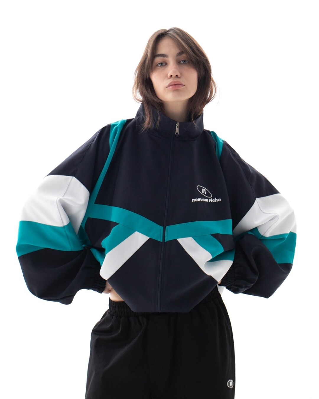 Олимпийка Nouveau Riche, 17 700 руб.