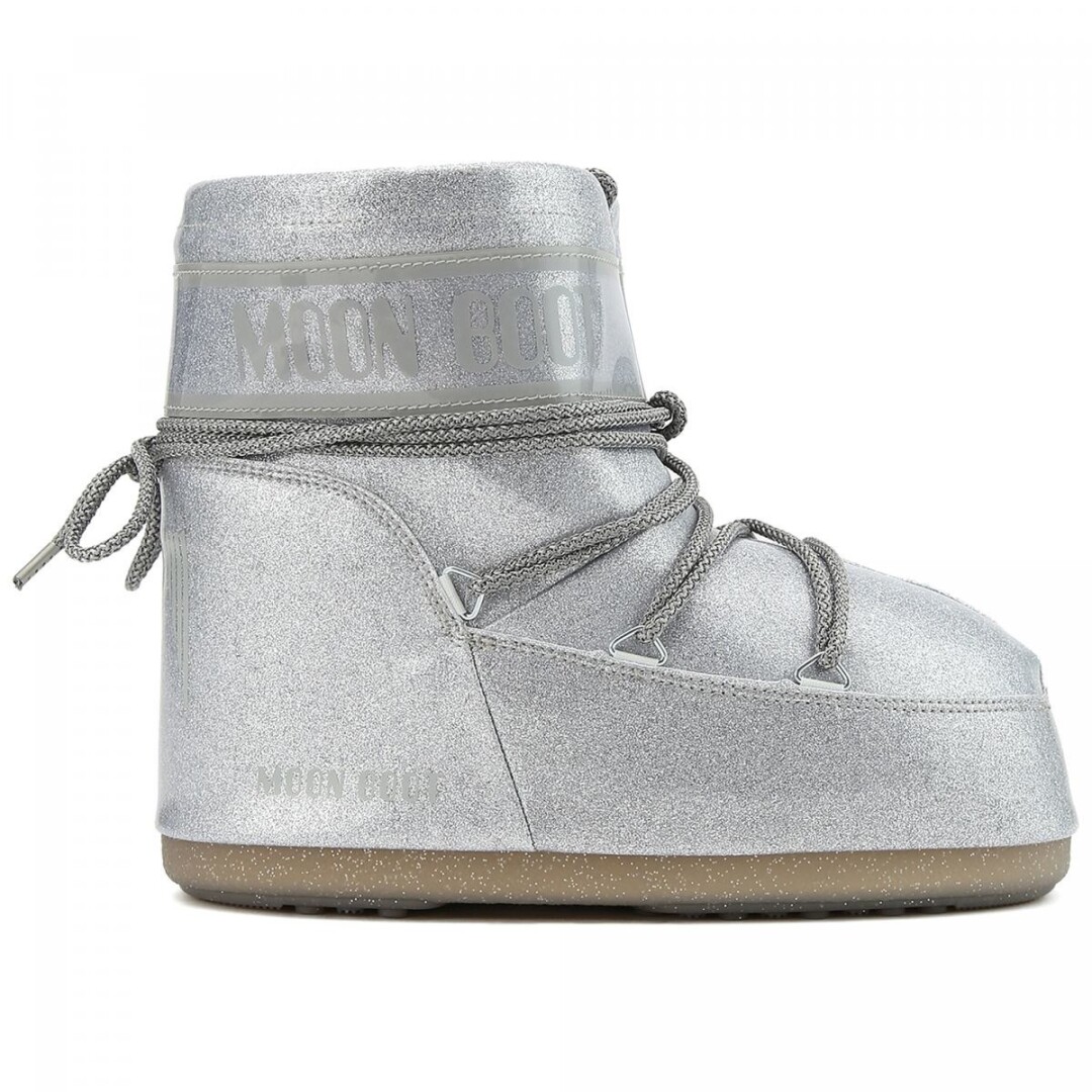 Ботинки Moon Boot, No One, 42 490 руб.