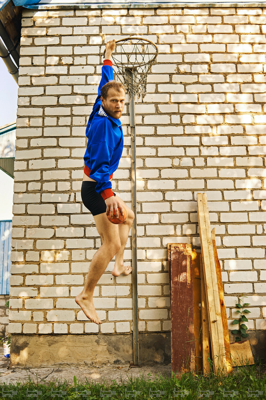 Юра Борисов