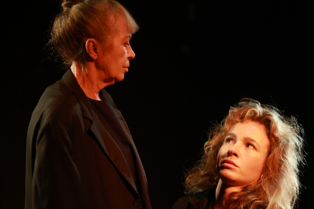 Репетиция спектакля «Две дамочки в сторону севера. Мать и дочь. Откровения»