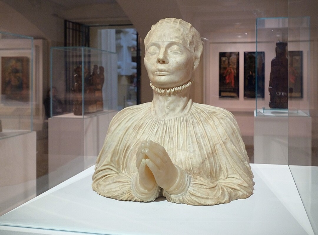 Алебастровый бюст Доротеи Прусской из 31-го зала Пушкинского музея