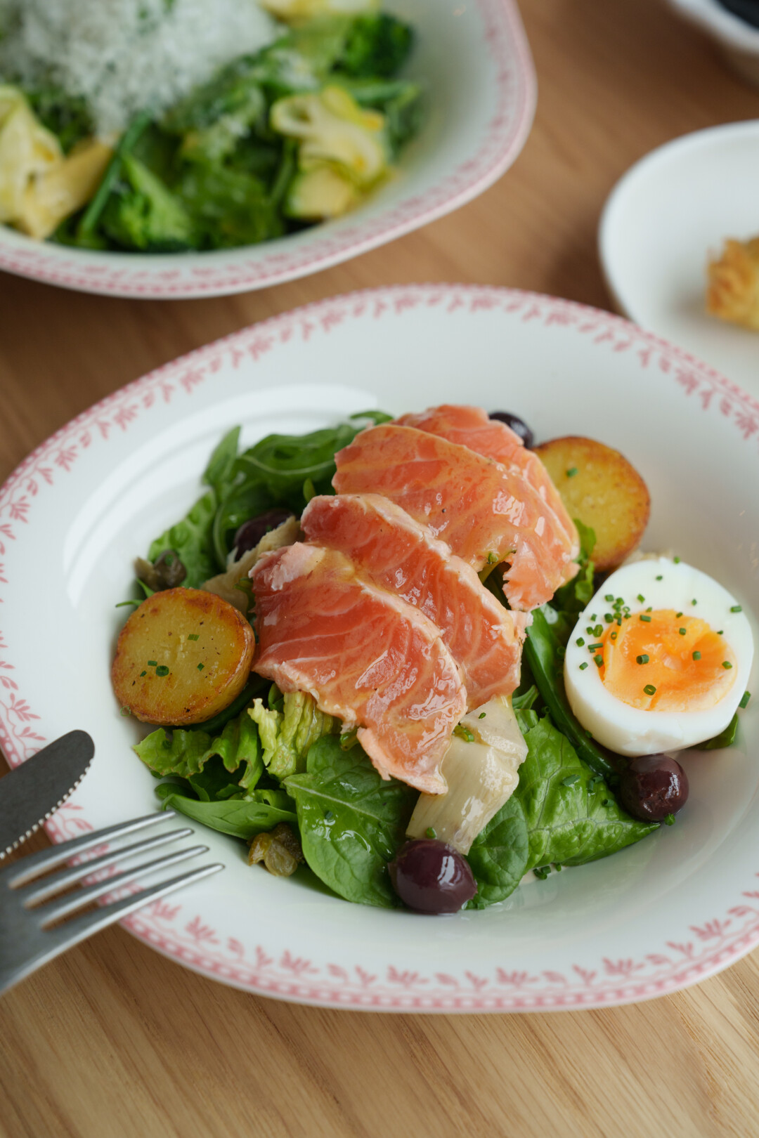 Нисуаз с лососем, 790 рублей