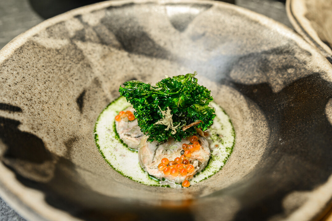 Галантин из стерляди, микс из икры, хрустящая капуста