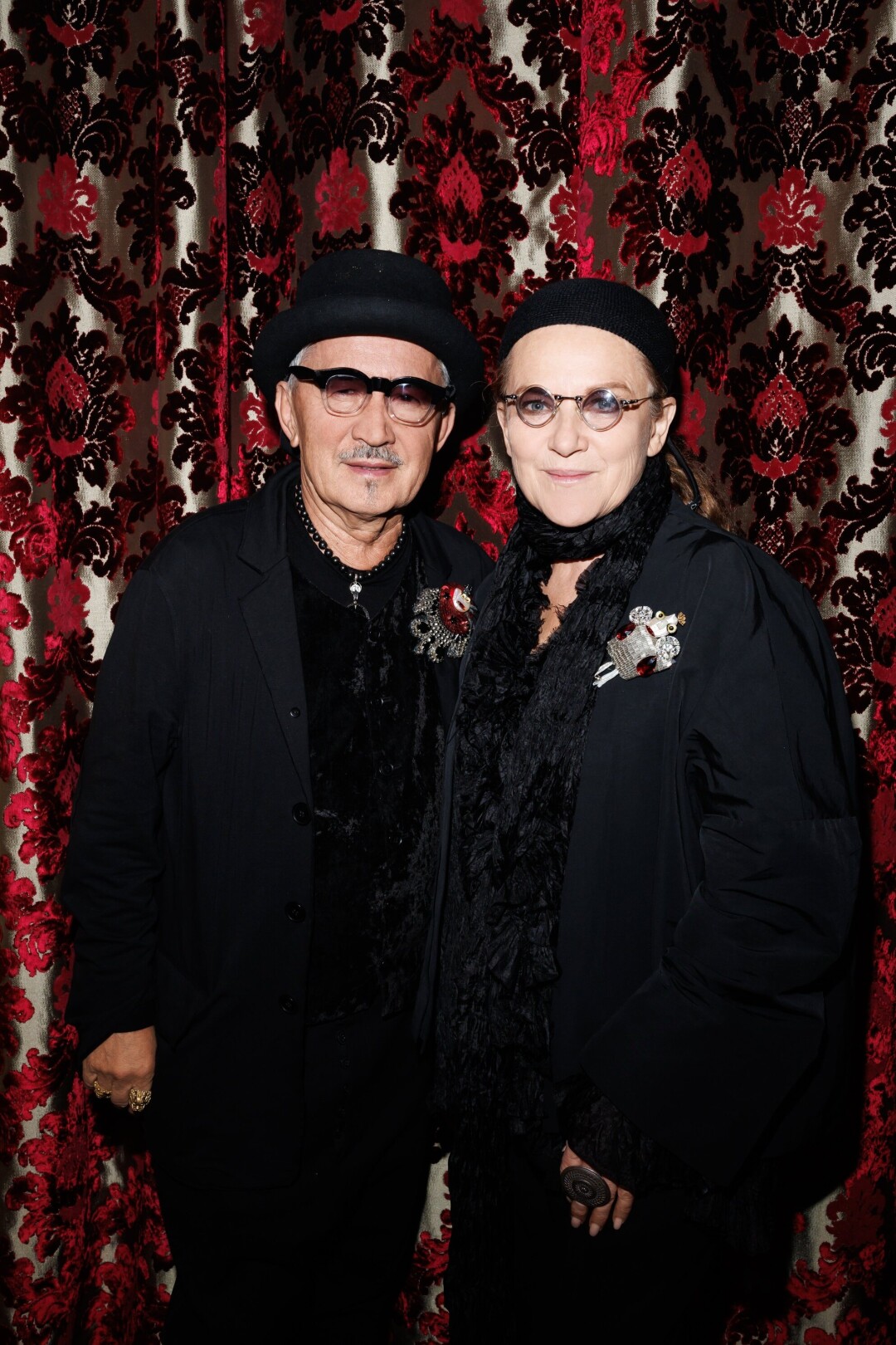 Анатолий Бисинбаев, Лариса Погорецкая