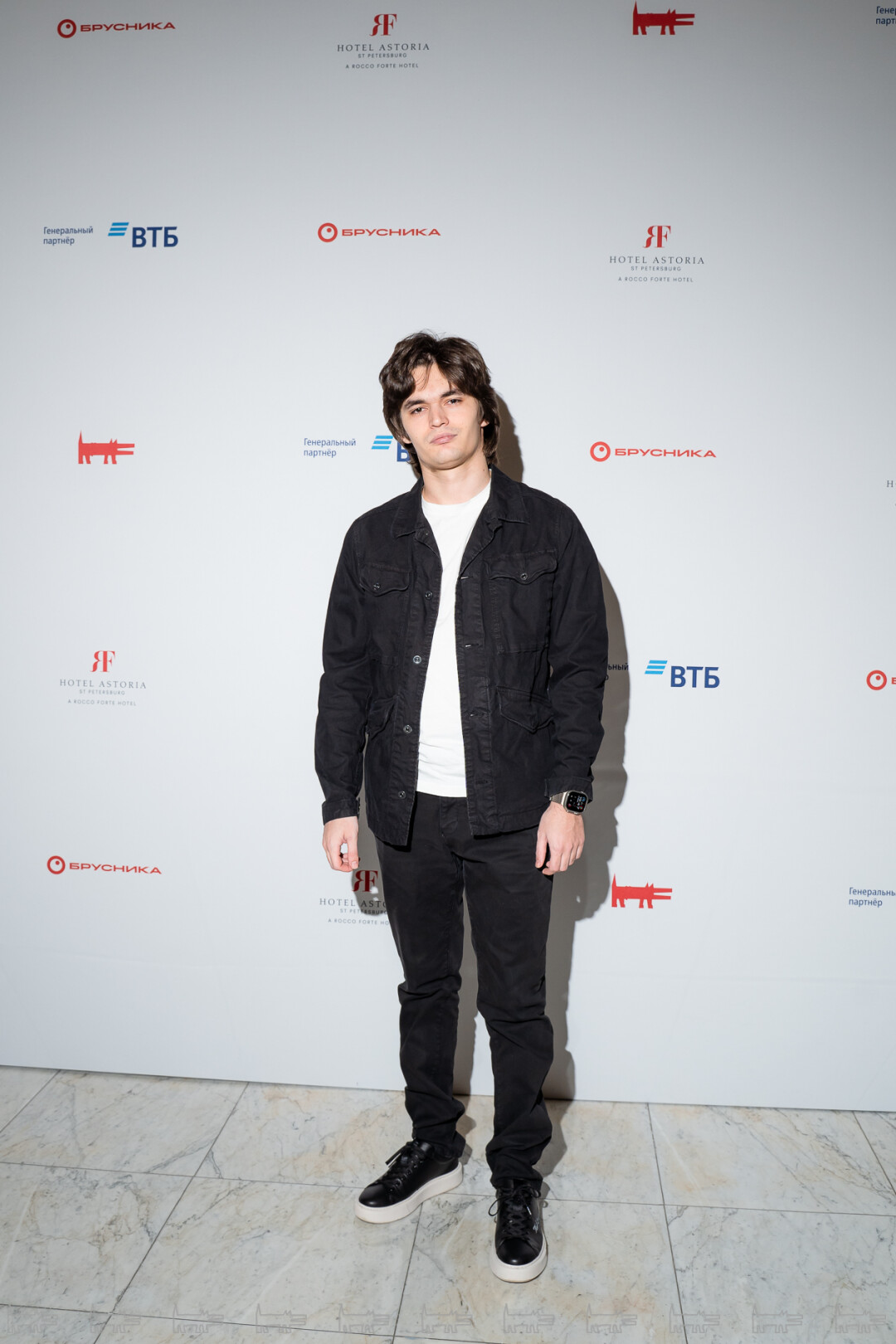 Илья Папоян