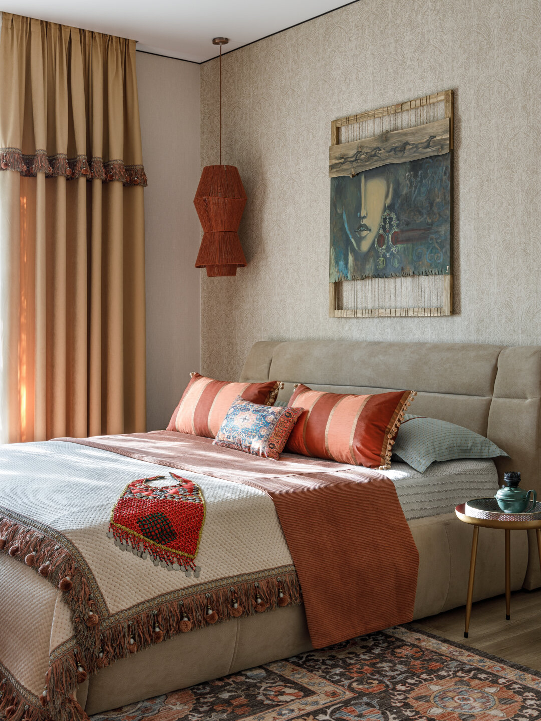 Ковры в восточном стиле для двух спален и гостиной выбрали в салоне «Мир ковров»