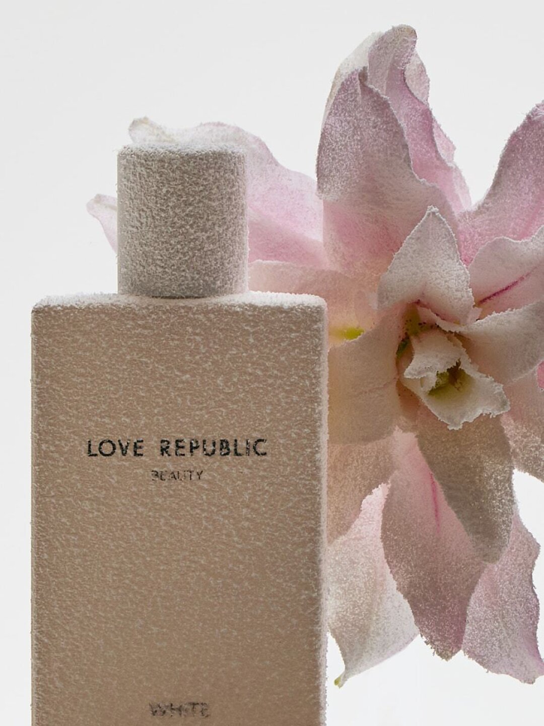 Парфюмерная вода WHITE