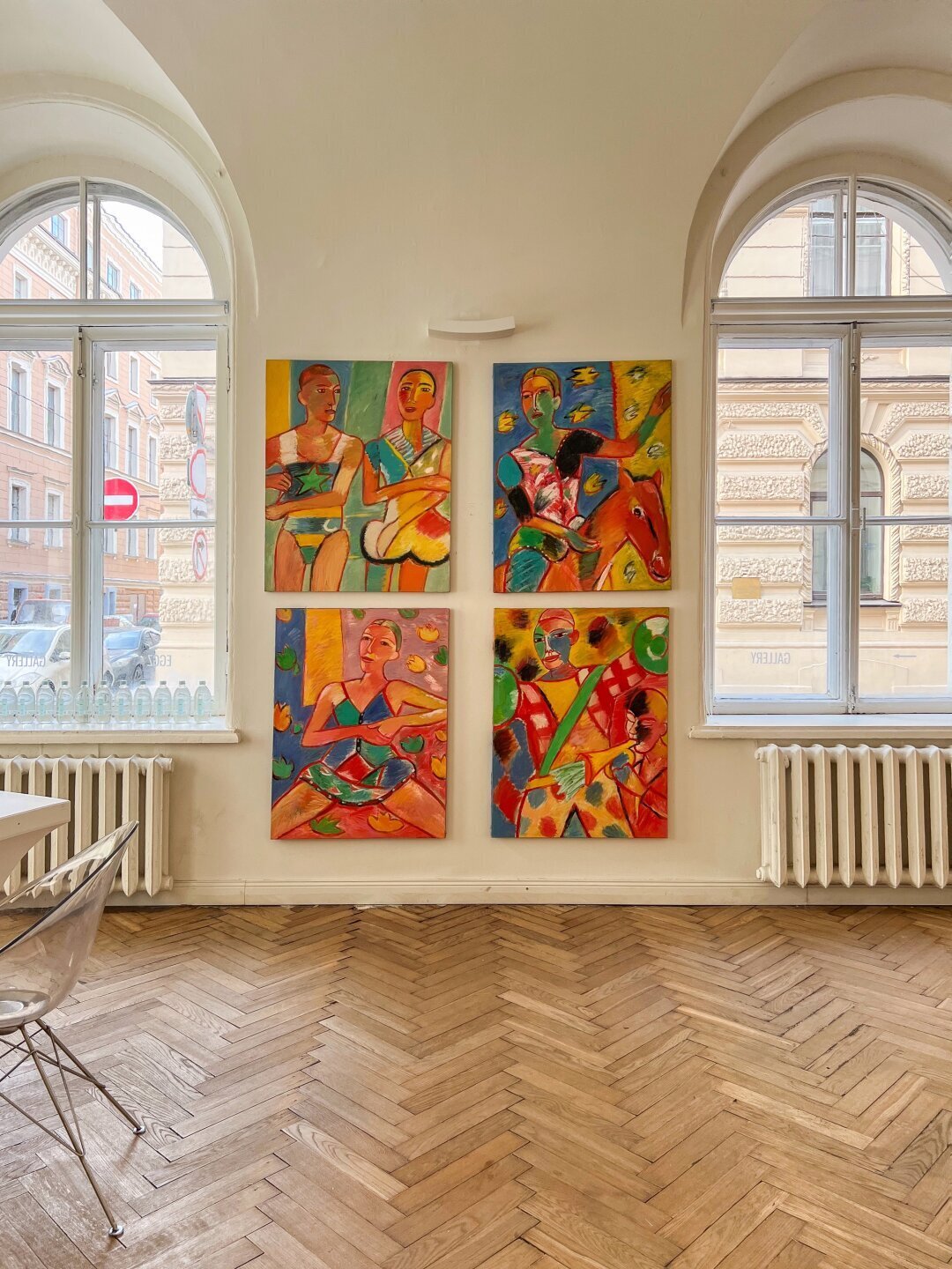 Выставка «Представление: цирк пяти клоунов»