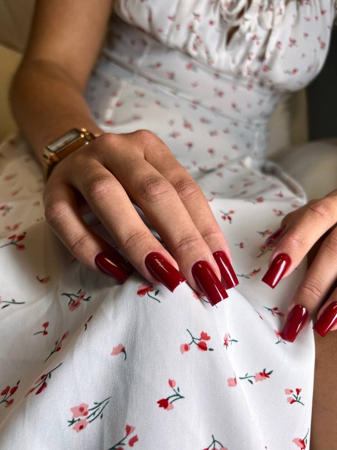 Маникюр, Сеть студий красоты Ryska