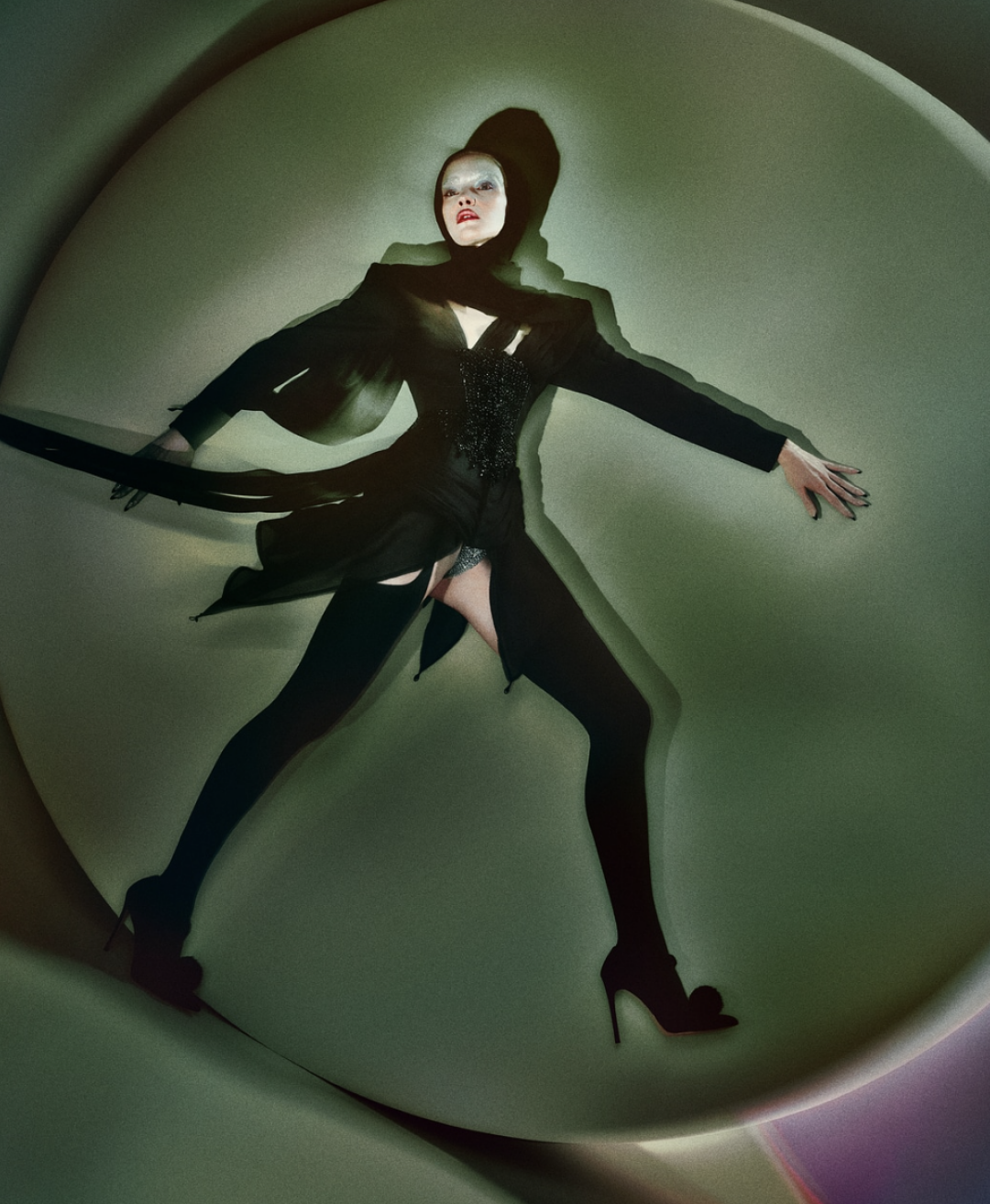 Наталья Водянова в кампании кутюрной коллекции Ulyana Sergeenko