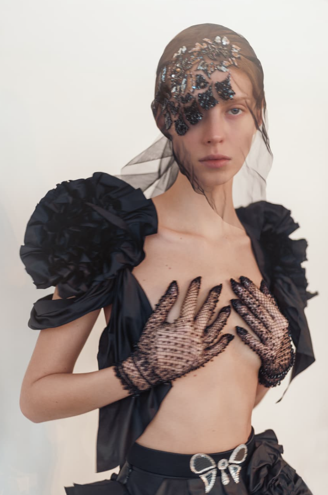 Бэкстейдж показа Ulyana Sergeenko Haute Couture