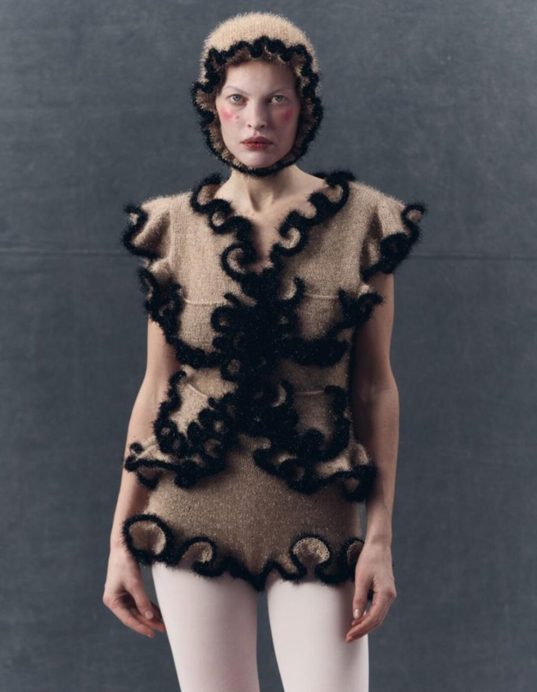 Костюм M_U_R, 45 000 руб.